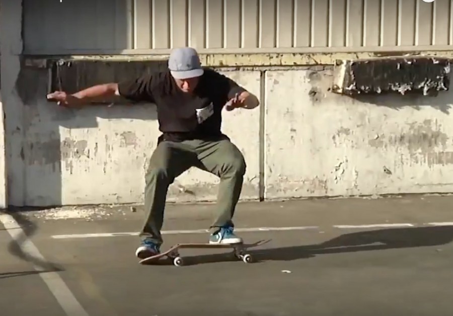 Board Snap Roll-Away Montage | Riding away at any cost (boardrap.com)